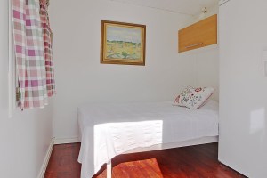 Sovrum 1 i gäststugan