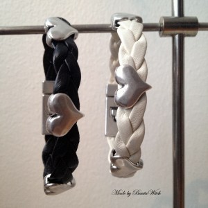 Flätade läderarmband Made by BautaWitch