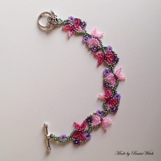 Fjärilsarmband Made by BautaWitch