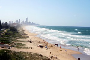 Surfers_Paradise_Beach_Queensland