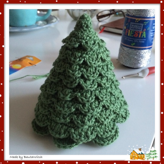 Christmas tree in progress2