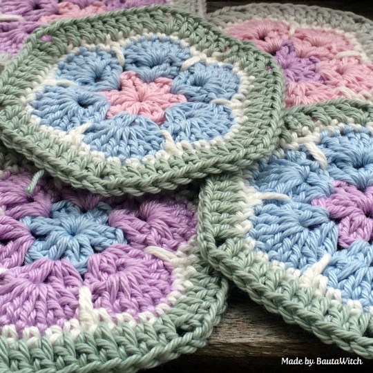 African-Flowers-spring1-by-BautaWitch