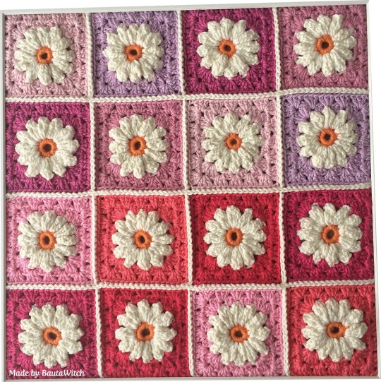 Close-up-crochet-art-by-BautaWitch