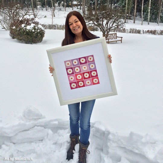 Virkad-tavla-med-prastkragar-by-BautaWitch