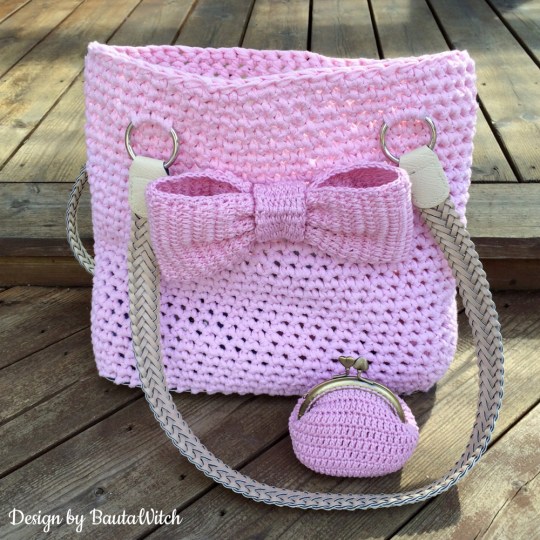 Bag-and-purse-by-BautaWitch