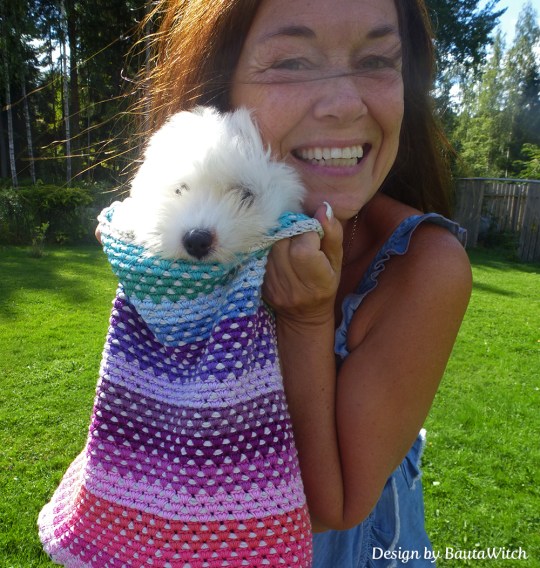 Woofie-i-regnbagsvaska-by-BautaWitch