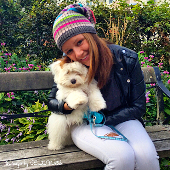 BautaWitch-slouchy-beanie,-daughter-and-puppy