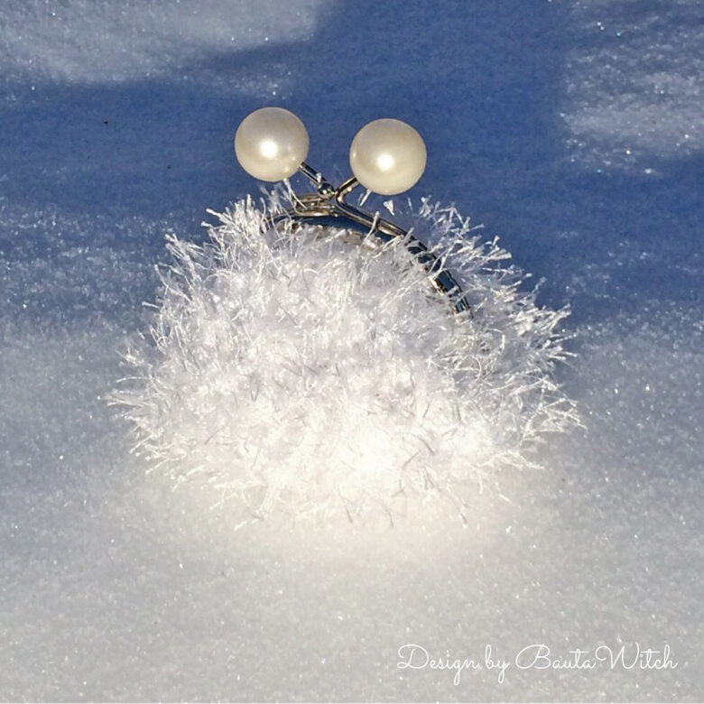 Liten-snoboll-by-BautaWitch