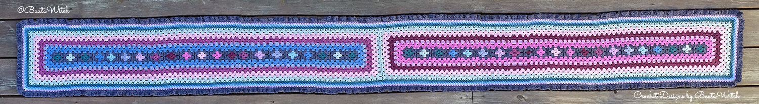 Virkad-romantisk-halsduk-by-BautaWitch