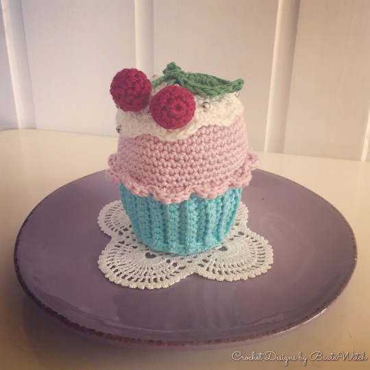 Virkad-cupcake-by-BautaWitch