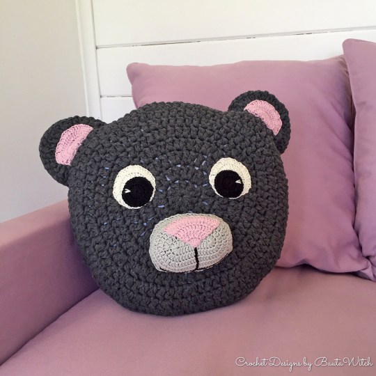 Nallekudde-i-Ribbon-XL-by-BautaWitch