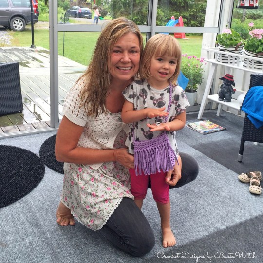 Idun-m-fransväska-by-BautaWitch