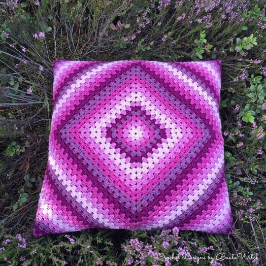 Kudde-av-mormorsruta-by-BautaWitch-bak