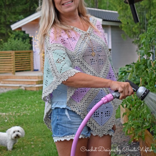 Sommarponcho-by-BautaWitch-m-Woofie