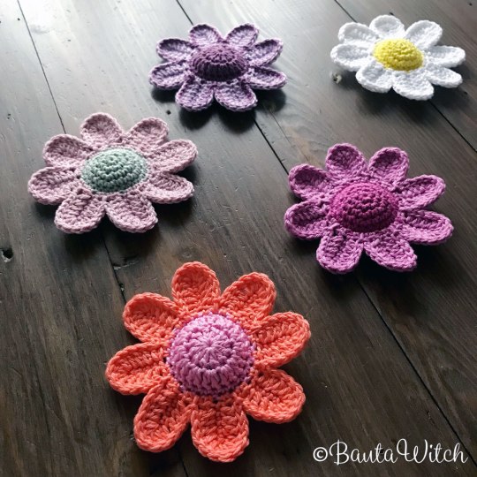 Crochet-flowers-by-bautawitch