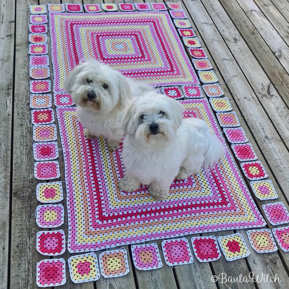 Inför-montering-av-godispläd-by-BautaWitch