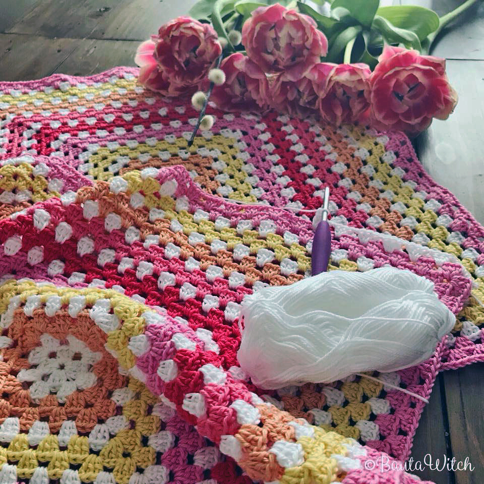 Stora-rutor-till-godispläd-by-BautaWitch