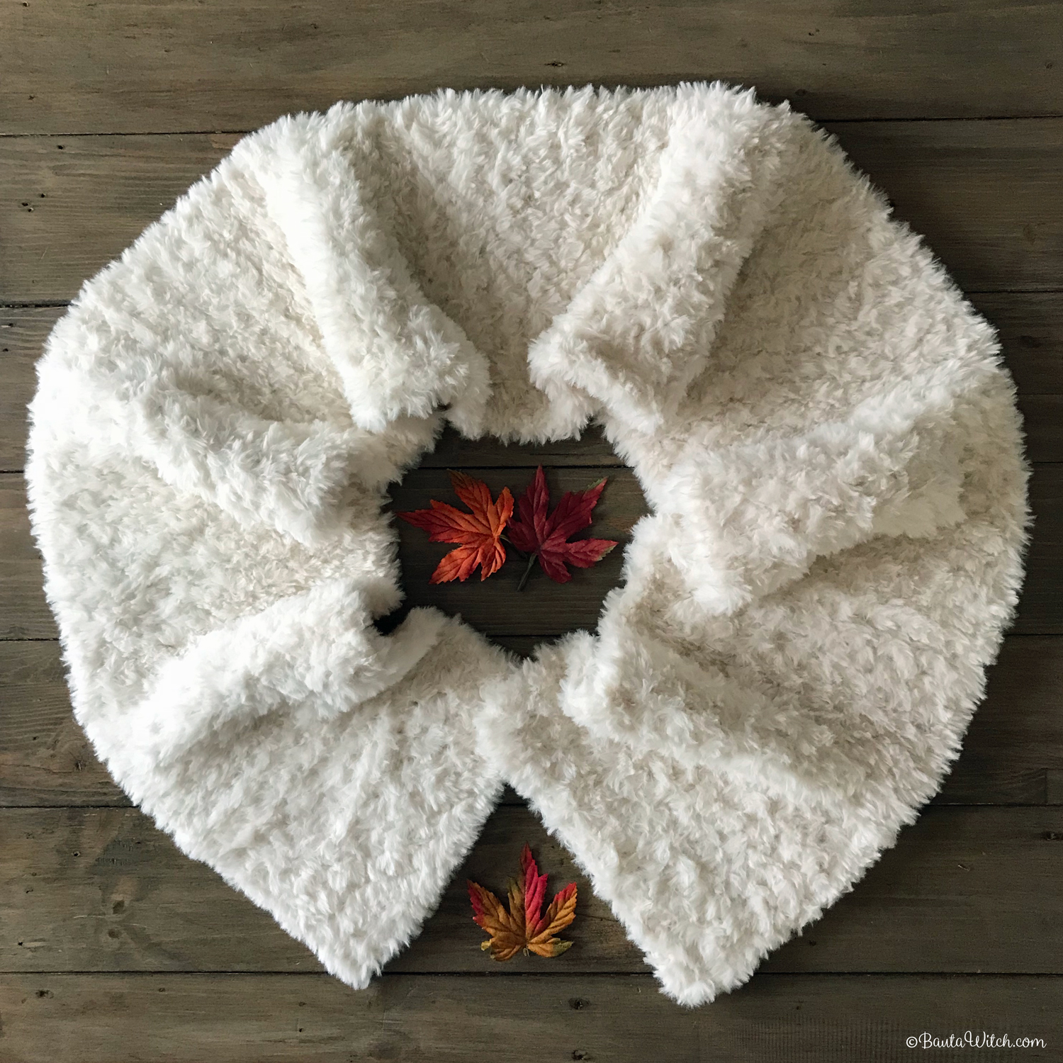 Stor-pälshalsduk-by-BautaWitch