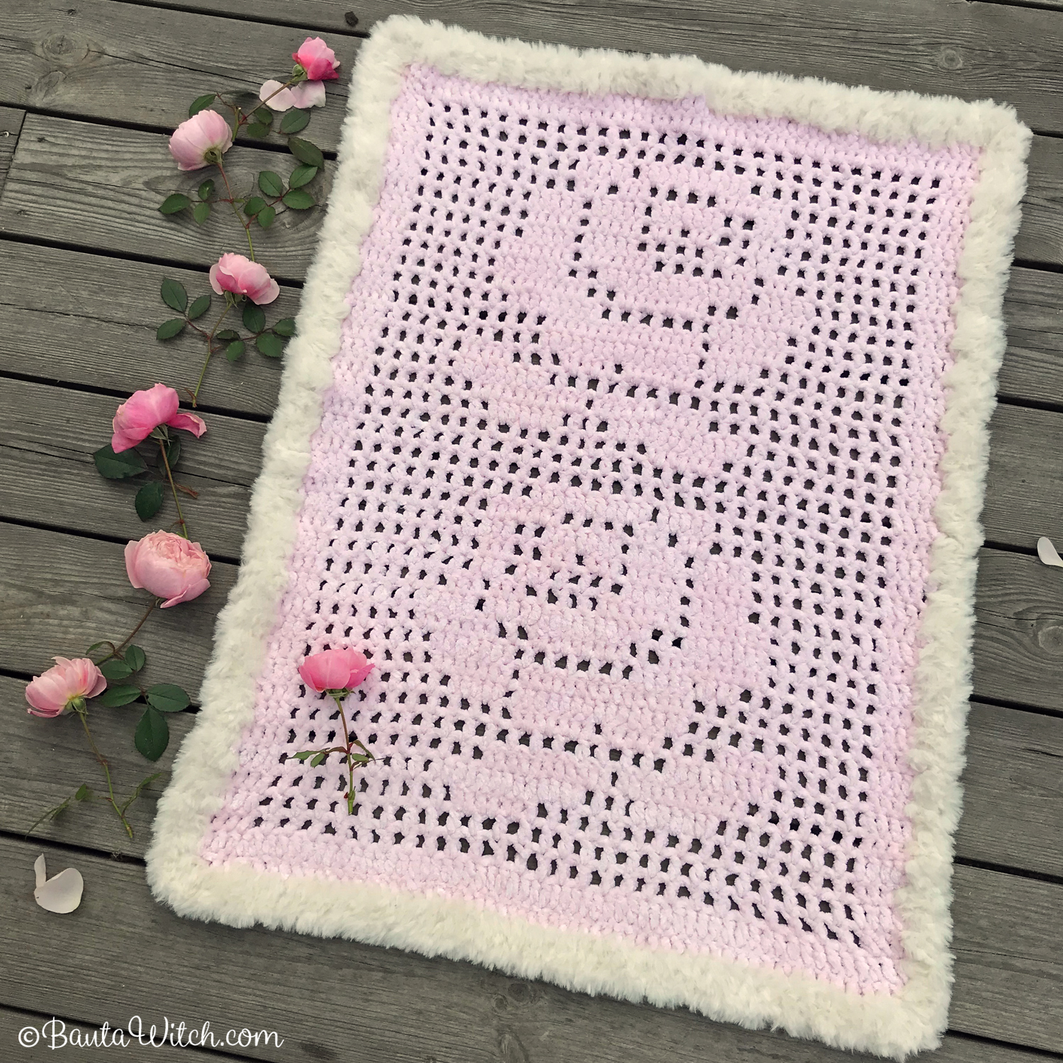 Babyfilt-i-filetvirkning-by-BautaWitch-3